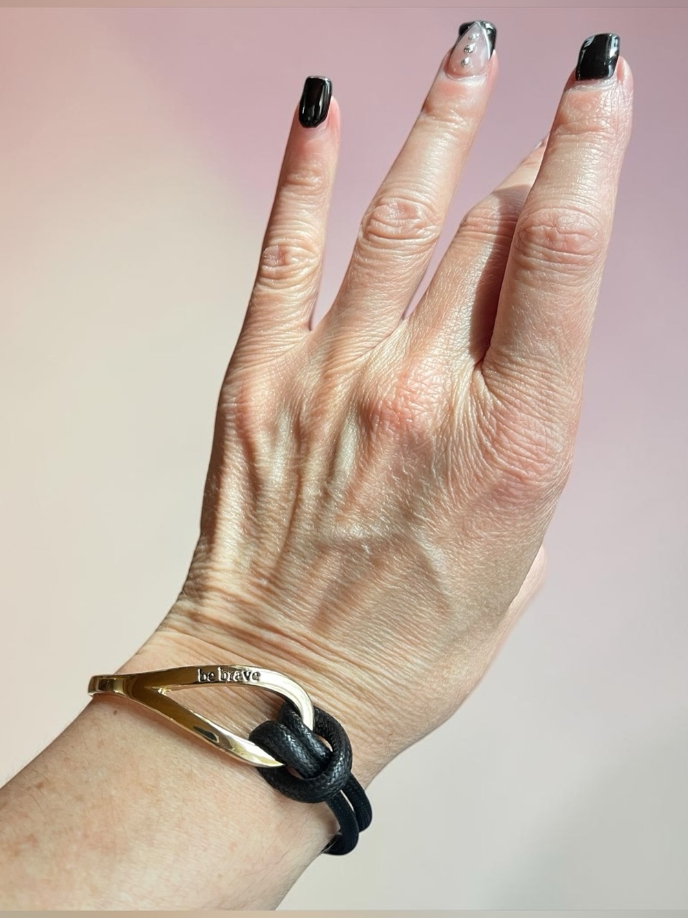 SAQ Inspirational Black Rope Bracelet Gold Tone “Believe”